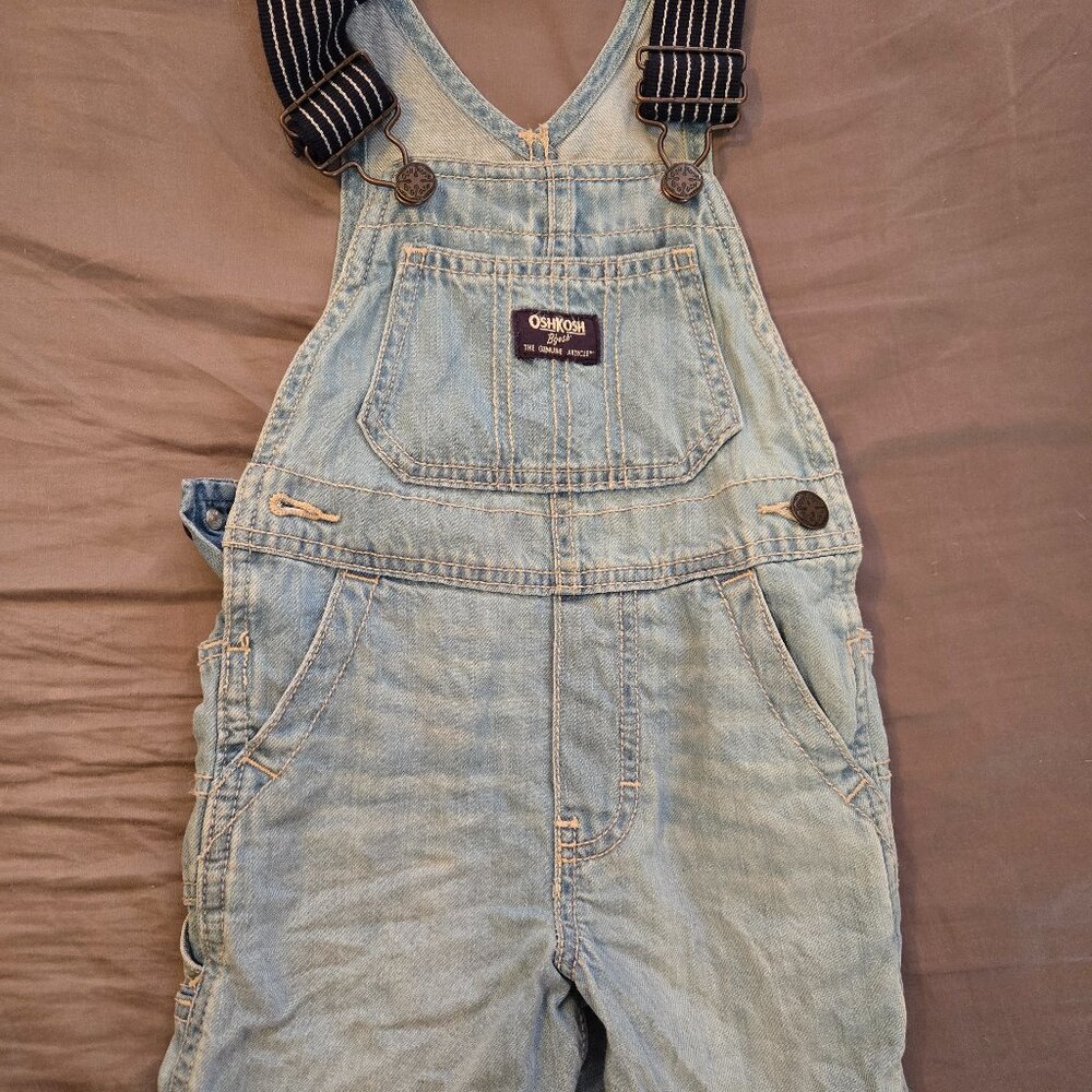 OshKosh Toddler Boys Overalls shorts 2t